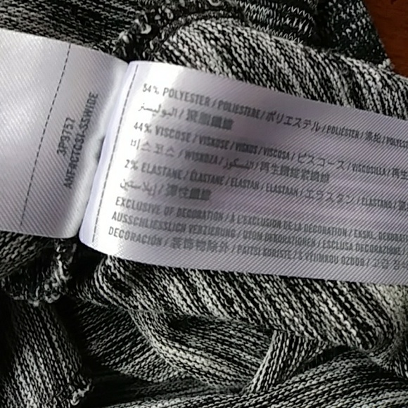 🌷2/$12 Hollister sweater dress - Picture 6 of 6